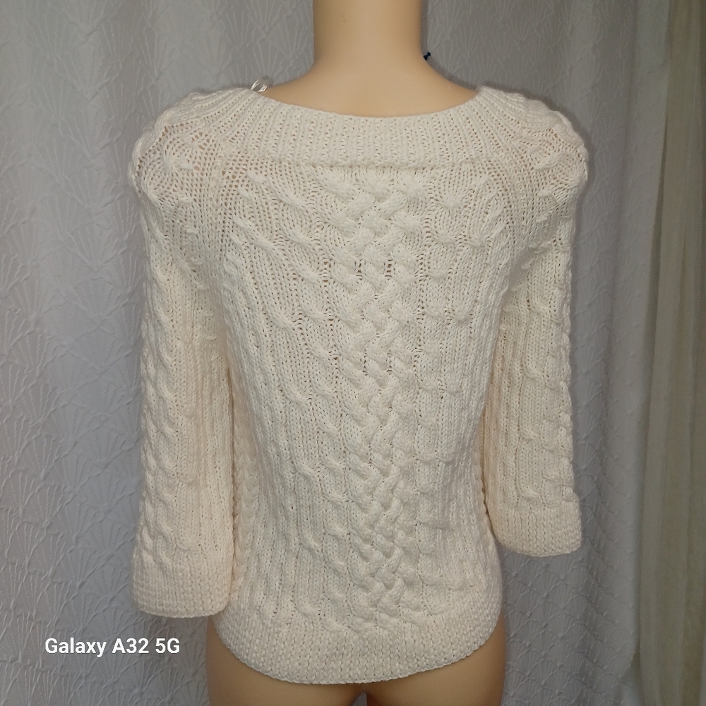 Michael Kors Women Size L  Ivory Cable Knit Sweater with Button Detail - Picture 8 of 13